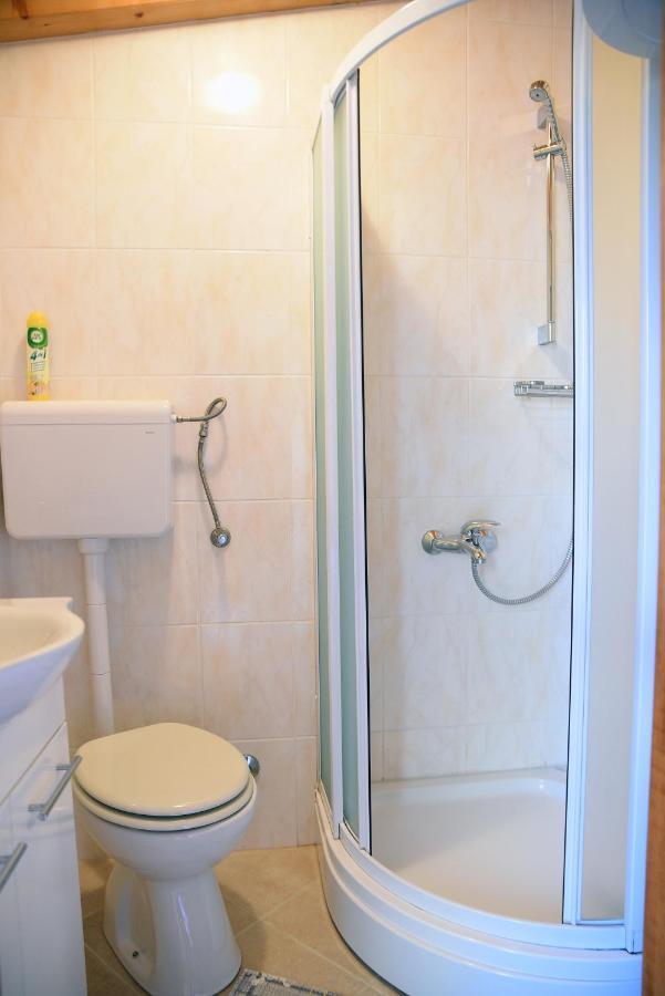 Apartment Anamarija 발룬 외부 사진